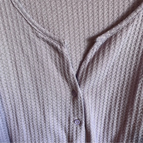 Shein Curve crop cardigan - Picture 3 of 5